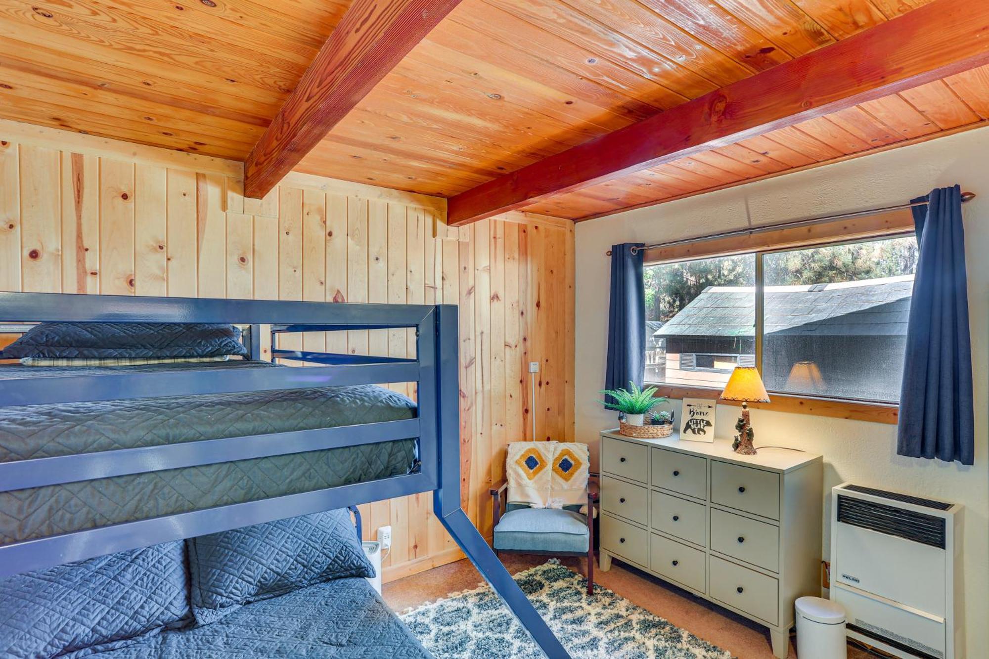 הוילה Big Bear Lake Cabin About 1 Mi To Snow Summitandbig Bear מראה חיצוני תמונה